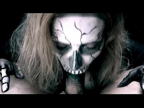 ❤️ Fată demonică sugând pula cu gura ei neagră și înghițind spermă. at porn ro.sfera-uslug39.ru ☑